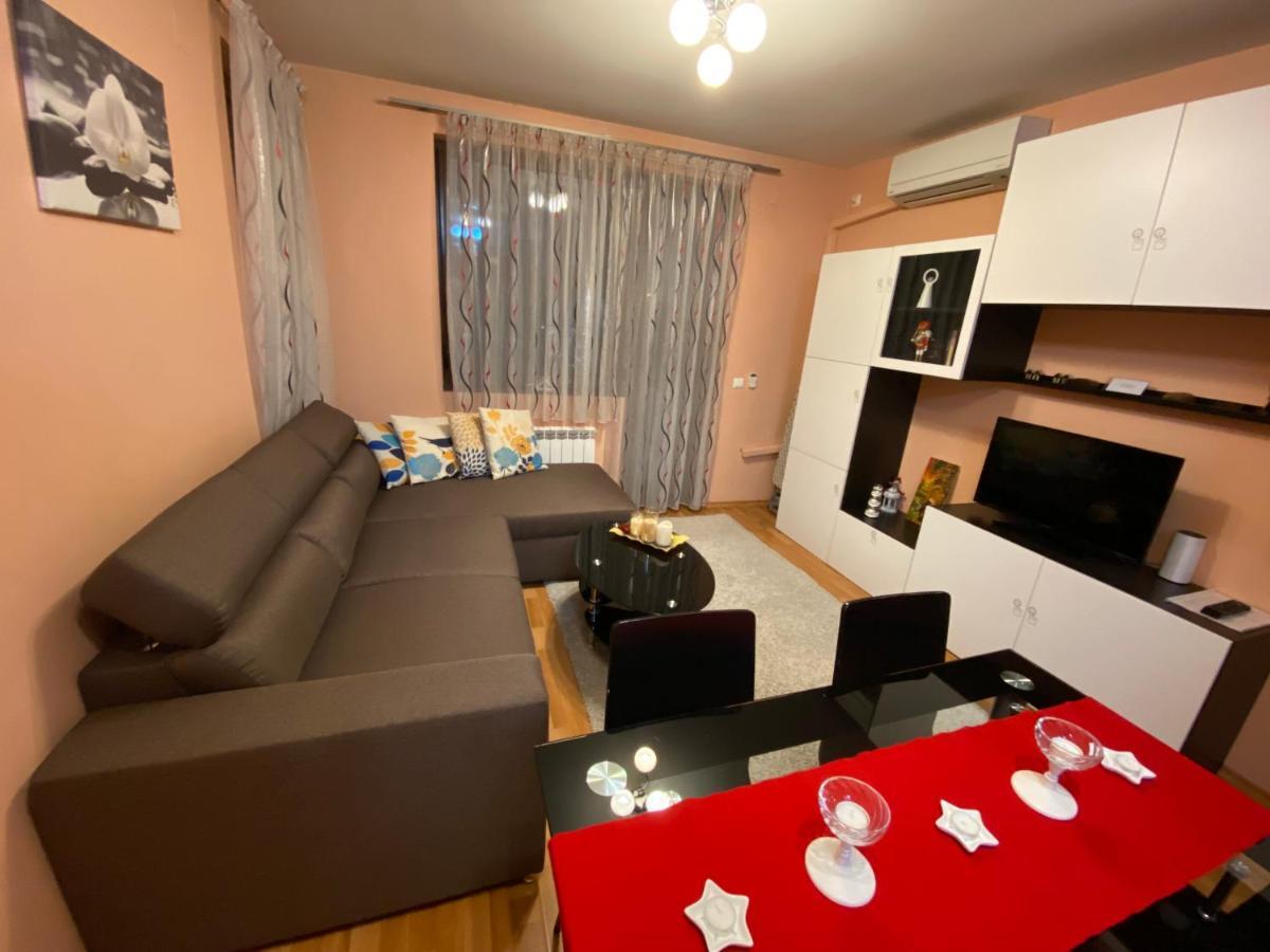 Mia'S Apartment, Stylish One Bedroom Suite Sofia Exterior photo